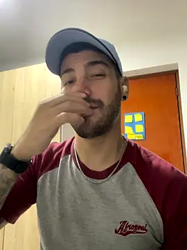 Guyinthemountain online show from October 3, 4:34 pm