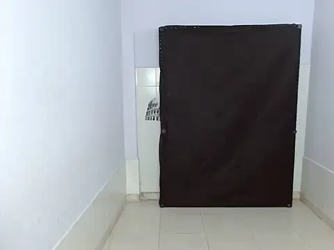 latino hotxxx online show from December 4, 3:15 am