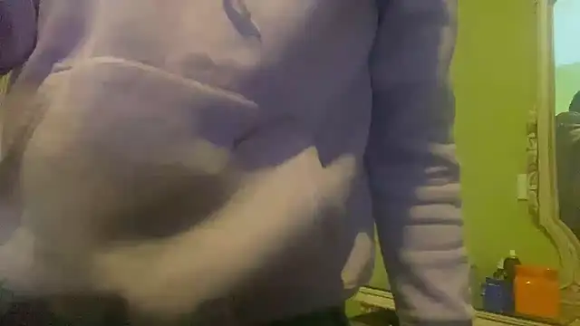 emylolo9 online show from December 17, 6:53 pm