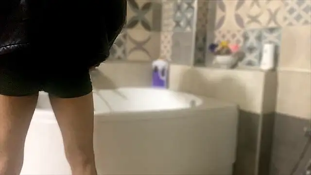 emylolo9 online show from December 11, 9:00 pm