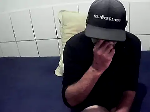 pierdona online show from March 24, 8:35 pm