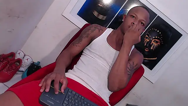 Snapshot of Alid_17 chatting on January 30, 6:56 am Alid 17 online show from January 30, 6:56 am