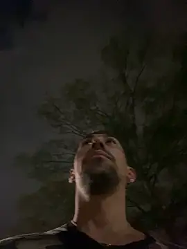 Snapshot of dantedesirexx chatting on December 16, 3:30 am dantedesirexx online show from December 16, 3:30 am