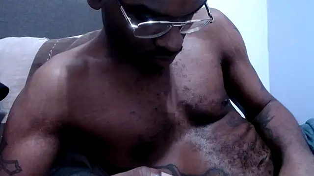 liTgemNYC online show from February 15, 9:38 am