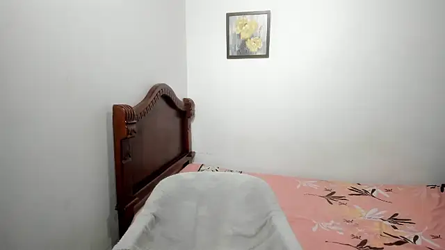 Snapshot of enzo_sloran chatting on October 13, 3:29 pm enzo sloran online show from October 13, 3:29 pm