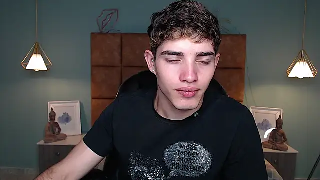 AlejooTwink online show from December 5, 7:07 pm