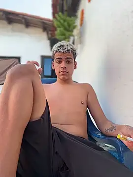 Leo bunny hot online show from February 1, 8:18 pm