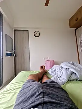 vivanpraj999 online show from November 3, 4:38 am