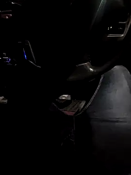 vivanpraj999 online show from December 21, 4:46 pm