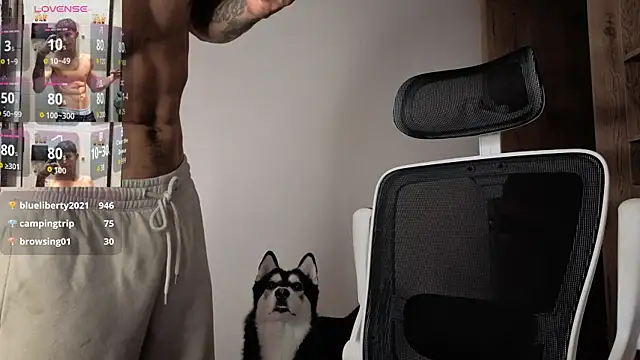 Cristopher23  online show from December 5, 11:01 pm