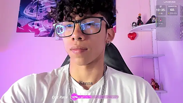 AkazaBoy  online show from September 21, 4:01 am