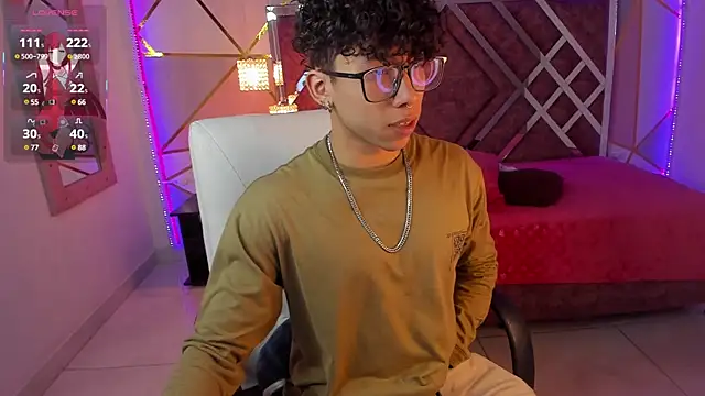 AkazaBoy  online show from January 23, 3:58 am