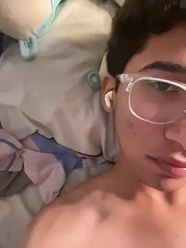 Gomezs-04 online show from March 20, 6:52 am