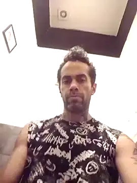 1Amarguetix online show from December 18, 11:24 am