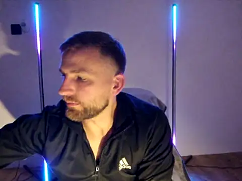 mikhael999 online show from June 16, 9:39 pm
