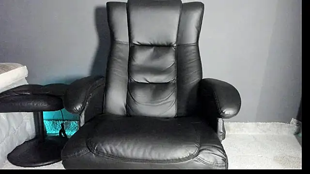 Brock hurn1 online show from October 29, 2:03 am