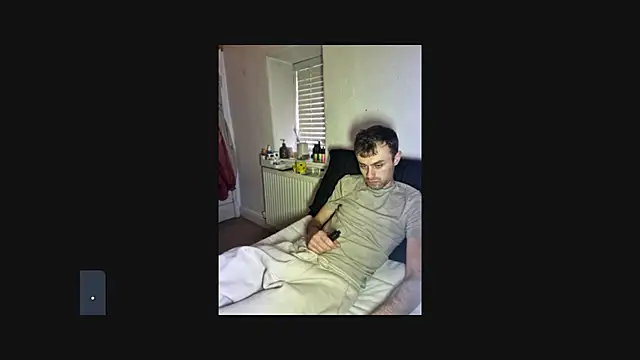 Snapshot of addicktedGT chatting on January 28, 2:42 pm addicktedGT online show from January 28, 2:42 pm