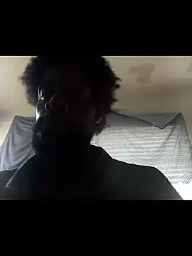 DevinToore online show from February 7, 9:09 pm