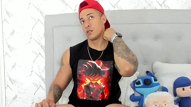 luigiferrara online show from March 16, 6:01 pm