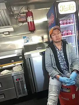 Jose 17val online show from February 20, 10:48 pm