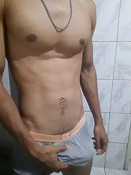 Snapshot of E_Himeros chatting on March 18, 4:07 am E Himeros online show from March 18, 4:07 am