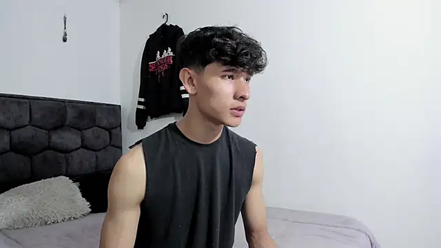 J u p i t e r online show from December 25, 1:51 pm