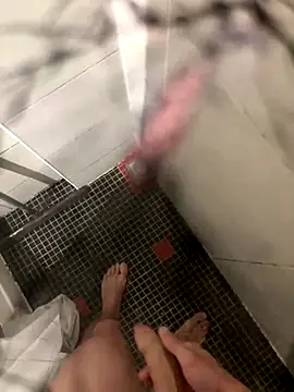 lescro95  online show from November 2, 3:05 pm