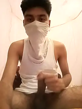 Snapshot of xxxgayroy12 chatting on March 12, 6:33 pm xxxgayroy12 online show from March 12, 6:33 pm