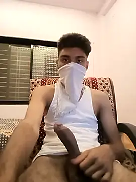 Snapshot of xxxgayroy12 chatting on December 6, 6:06 pm xxxgayroy12 online show from December 6, 6:06 pm