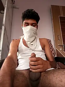 Snapshot of xxxgayroy12 chatting on December 2, 10:38 am xxxgayroy12 online show from December 2, 10:38 am