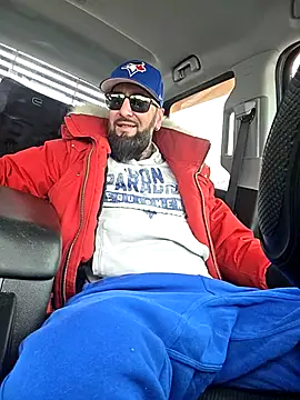 Beardedtattood online show from December 15, 2:14 pm