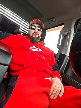 Beardedtattood online show from March 26, 1:59 pm