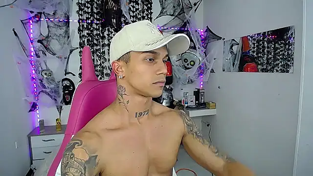 Leonard Price online show from November 2, 3:55 am