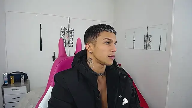 Leonard Price online show from November 24, 4:46 am