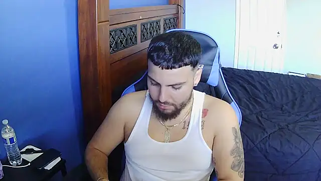 Snapshot of MasterKvn chatting on February 28, 5:59 pm MasterKvn online show from February 28, 5:59 pm