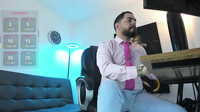 Ethan Castellano online show from February 27, 8:19 pm