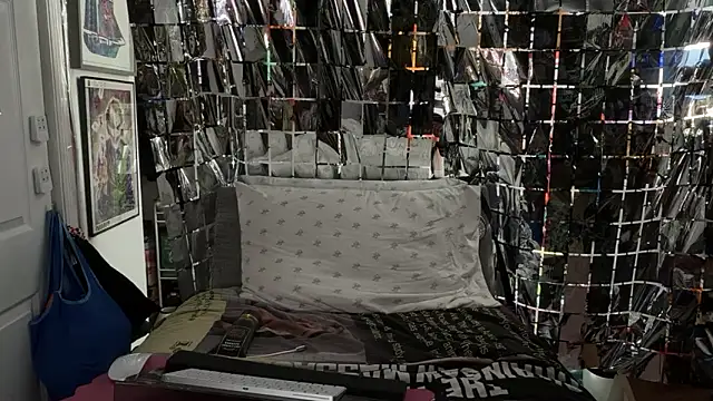 joeytatts66 online show from April 6, 4:09 am