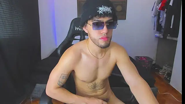 daddy jhons online show from November 6, 6:33 pm