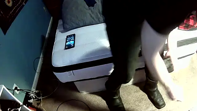 Spunwhiteboy1992 online show from March 7, 6:27 pm