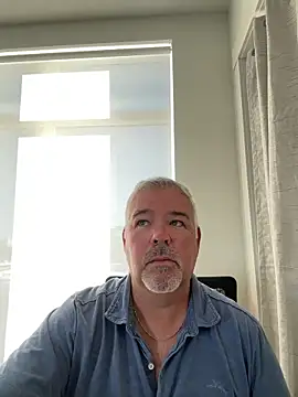 Snapshot of aarosteev2 chatting on February 4, 2:10 pm aarosteev2 online show from February 4, 2:10 pm