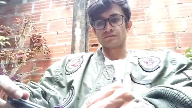 Loggan donnelly online show from February 3, 6:24 pm