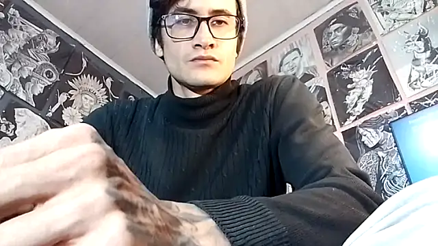 Loggan donnelly online show from February 13, 8:14 pm