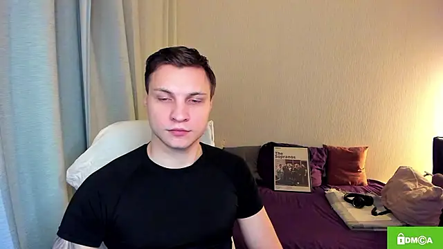 handsome guy01 online show from March 18, 9:29 pm