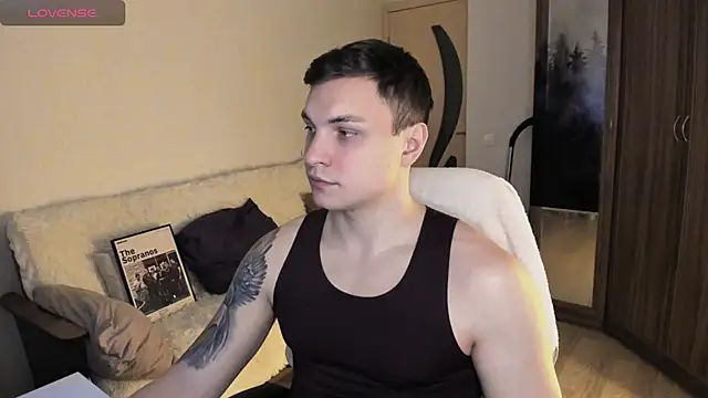 handsome guy01 online show from October 8, 4:22 pm