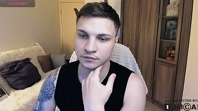 handsome guy01 online show from October 27, 5:59 pm