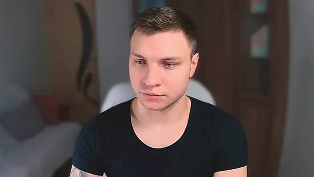 handsome guy01 online show from February 20, 1:36 am