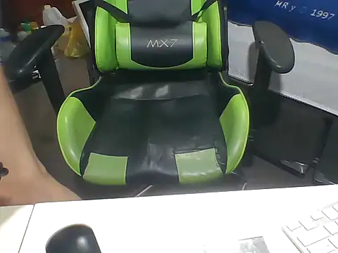 Snapshot of SOLESFETISHBR chatting on September 8, 2:27 pm SOLESFETISHBR online show from September 8, 2:27 pm