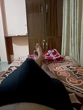 Snapshot of RRahullove69 chatting on September 17, 1:56 pm RRahullove69 online show from September 17, 1:56 pm