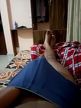 Snapshot of RRahullove69 chatting on October 17, 10:58 pm RRahullove69 online show from October 17, 10:58 pm