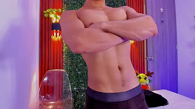 Valentino  X online show from October 1, 2:54 pm